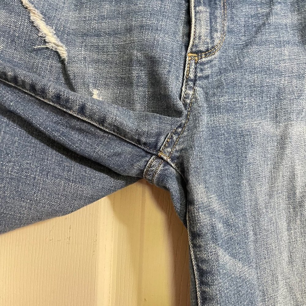 GAP Womens Medium Wash Distressed Mid Rise Raw Hem True Skinny Ankle Size 28 - Picture 6 of 7